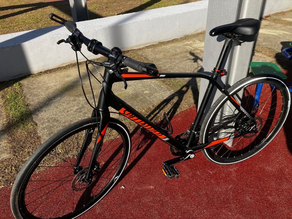 Specialized Sirrus – Boa bicicleta urbana