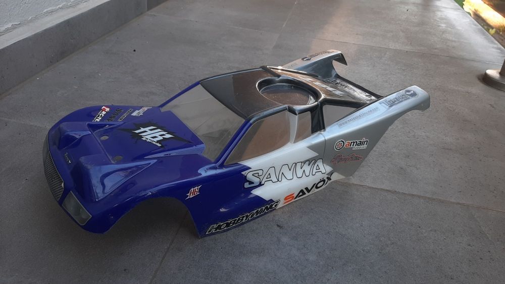 Karoseria do modeli rc truggy 1/8 HB traxxas losi xray associated