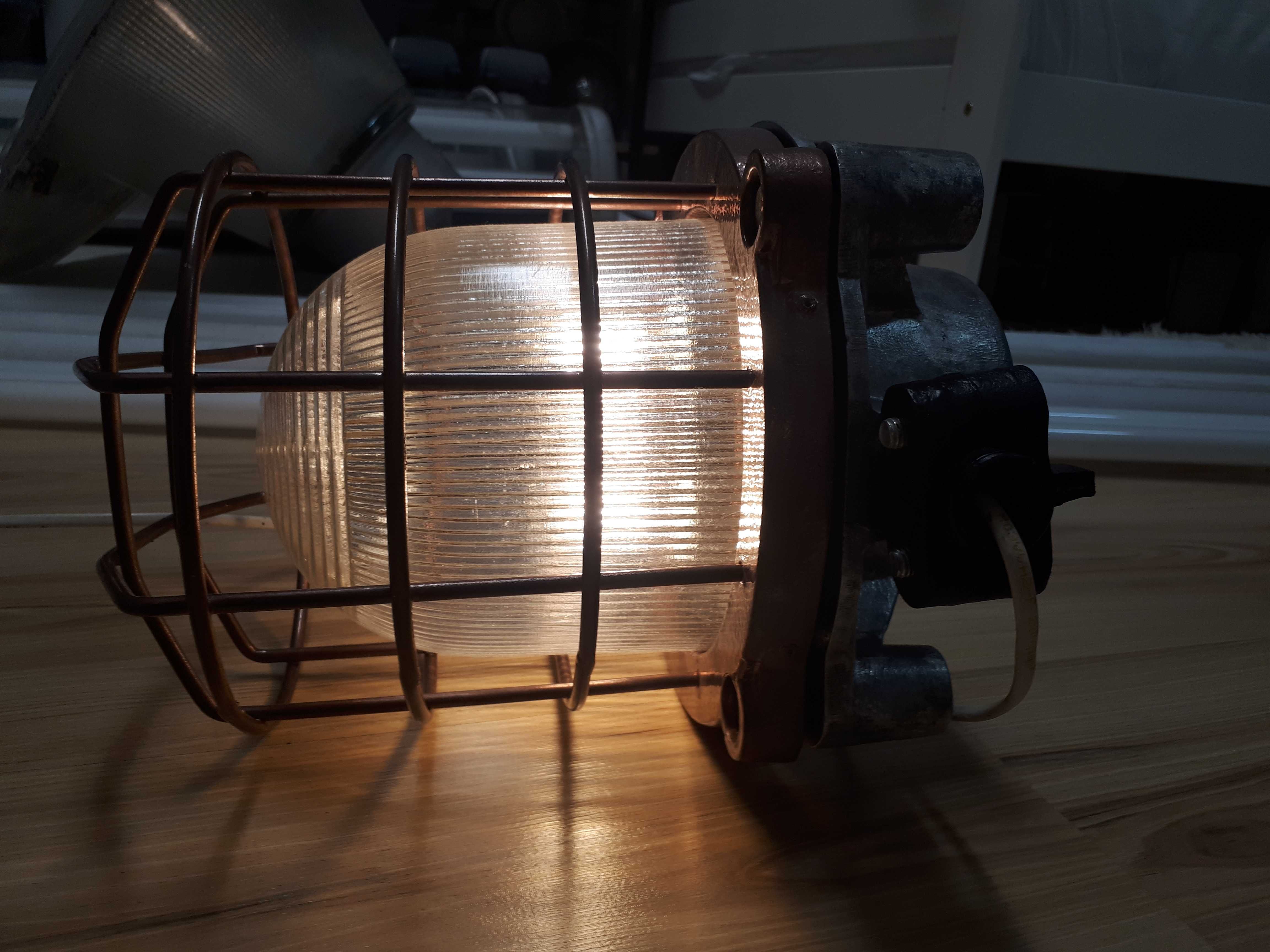 Piękna Lampa Oprawa Przemysłowa Loft PRL Po Renowacji