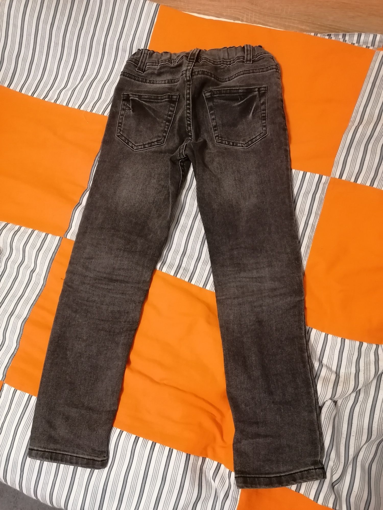 Spodnie jeans rozm. 128