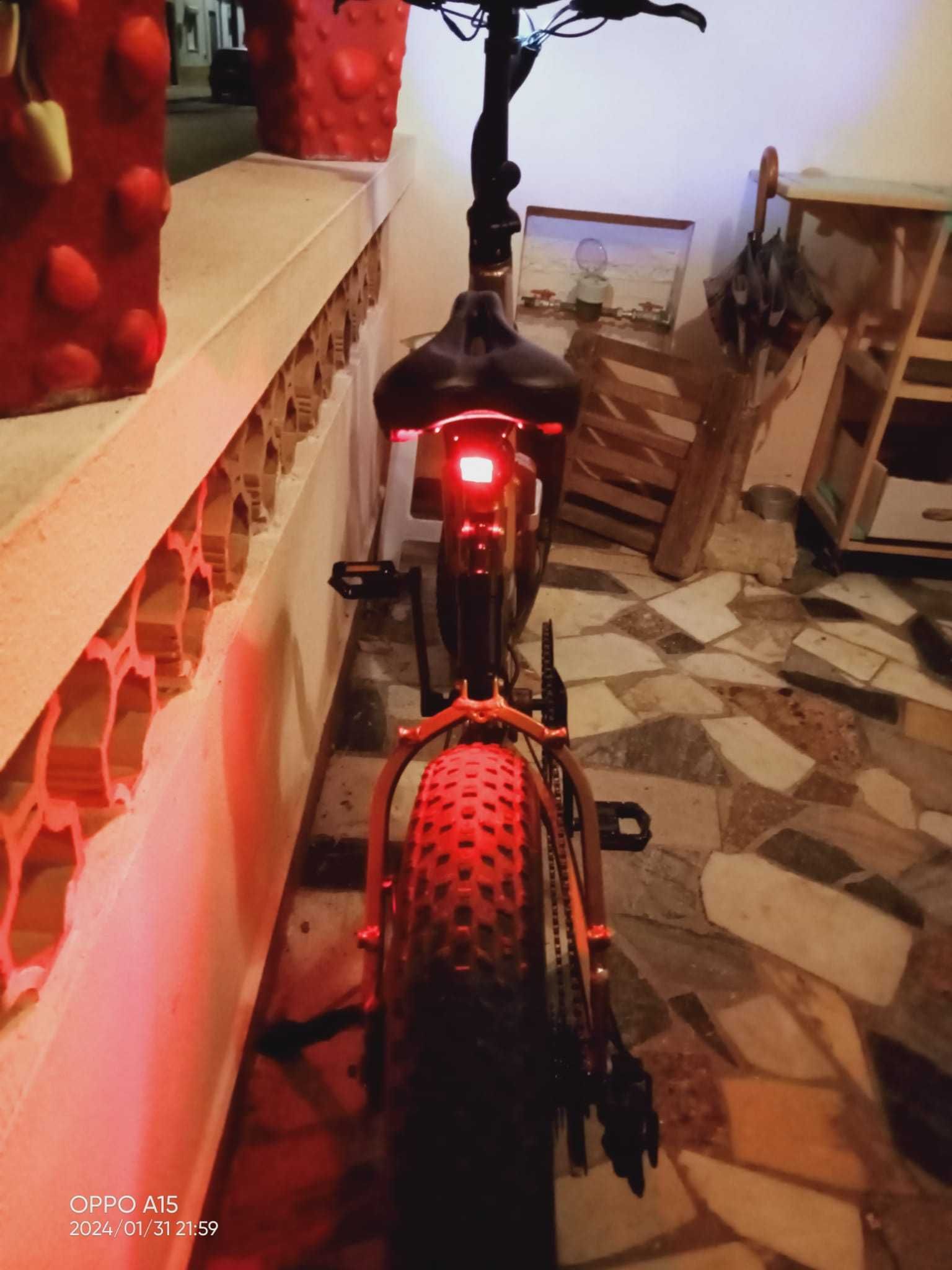 Bicicleta elétrica "Mate X 250 watts"