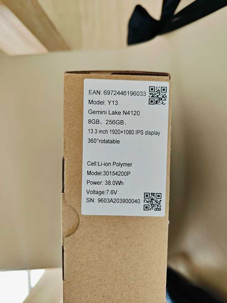 Laptop Ultrabook BMAX Y13 8GB/256GB Ekran dotykowy 1920x1080 IPS