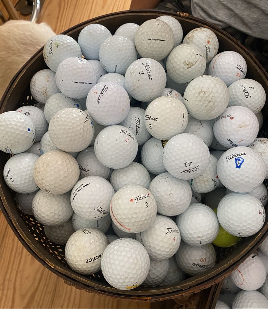 86 Bolas de Golfe Titleist Usadas (0.65 Cada)