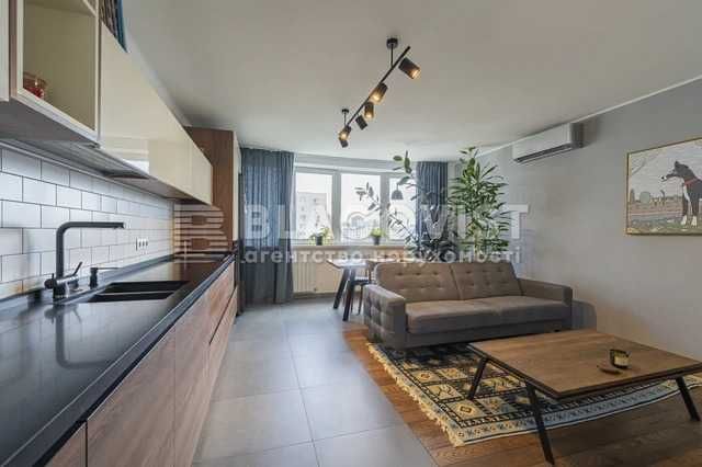 Продам квартиру 2к Деміївська 13 Голосіївський р-н ЖК "Soho Residence"