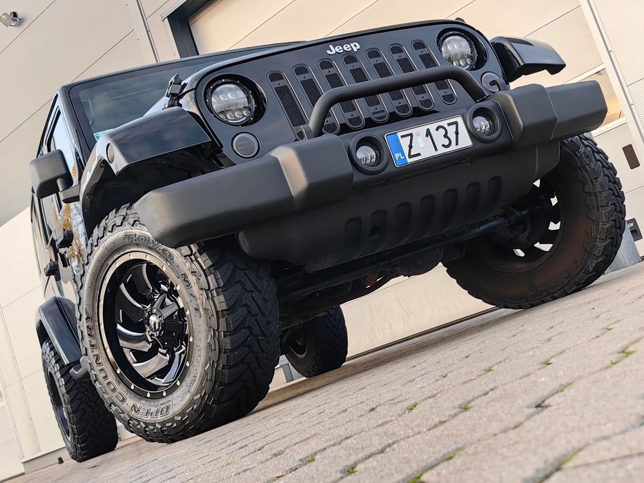 Jeep Wrangler Sahara_3.6 V6 + Gaz sekwencja_Skóra_Navi_Kamera_Bardzo zadbany