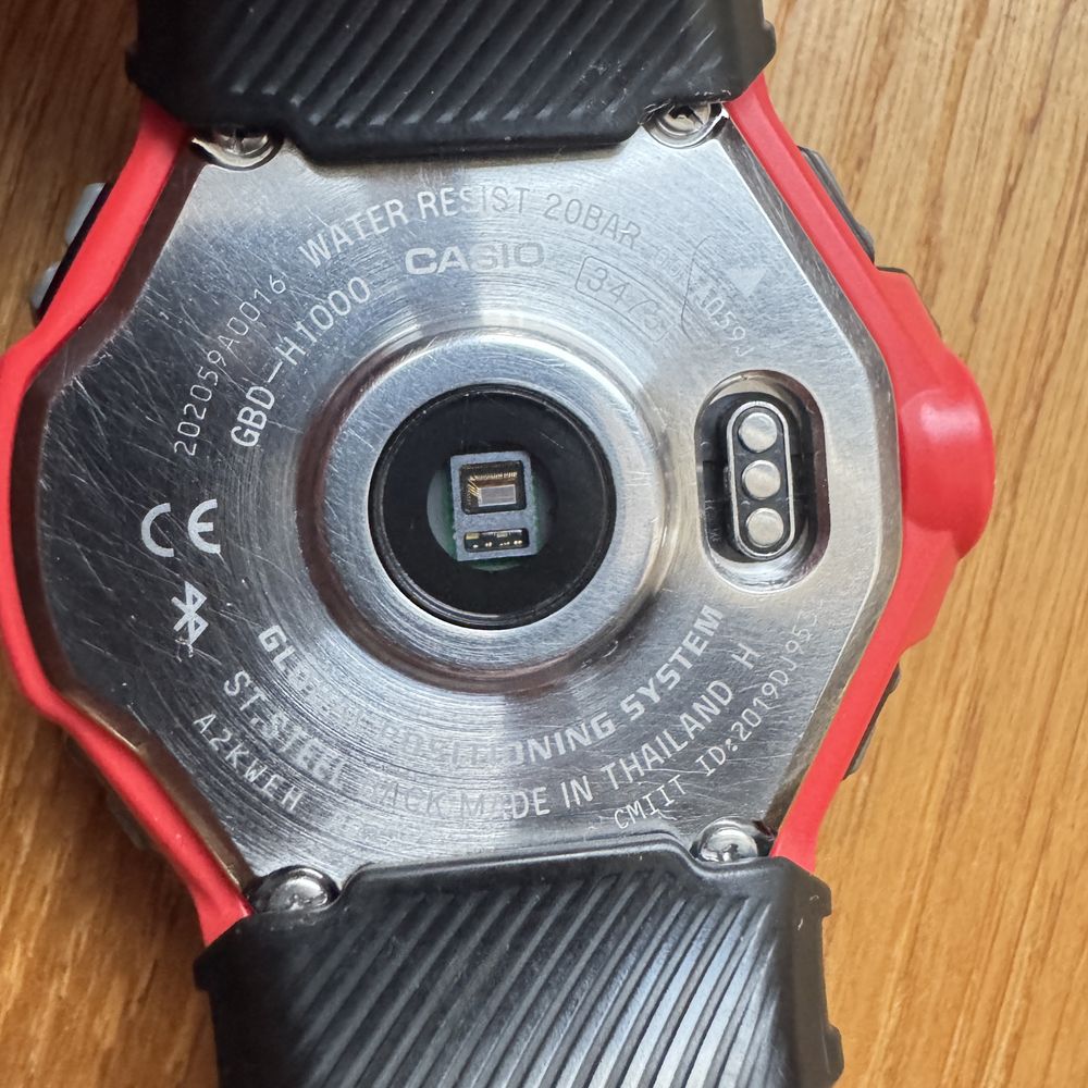 Zegarki 2szt  CASIO G-SHOCK  GBD-H1000 GST-W130L