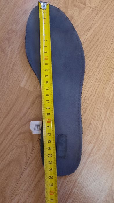 Чоловічі зимові кросівки 42 розмір