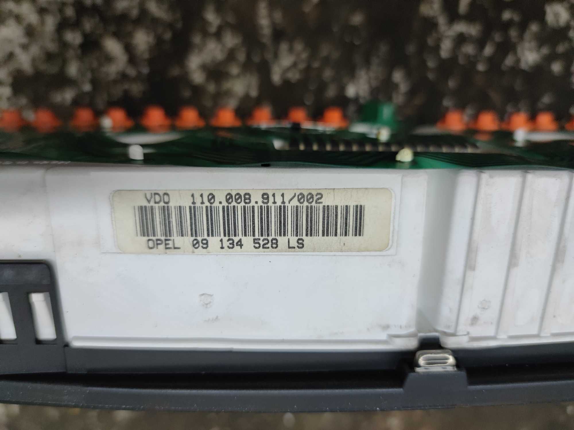 Licznik Zegary Prędkościomierz Obrotomierz Opel Vectra B 2.0 Diesel