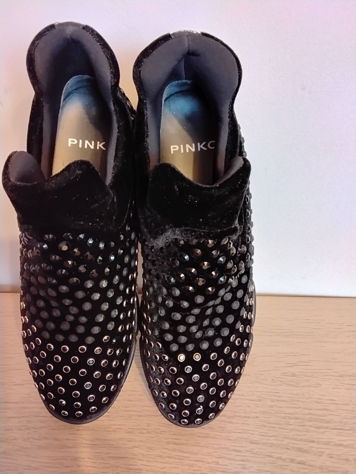 Buty czarne Pinko r 37