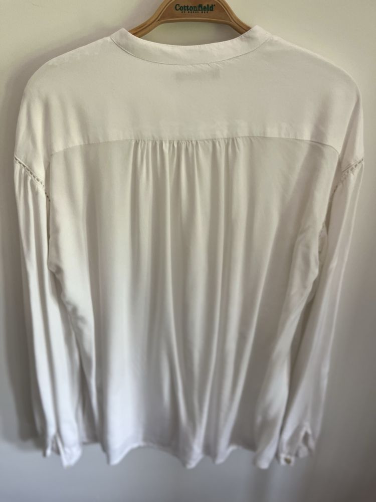 Blusa branca Lanidor