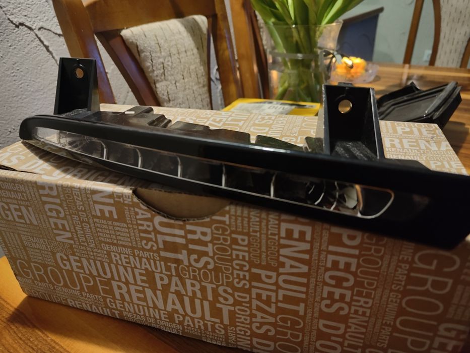 Ledy/światła dzienne Renaul Megan 2013r