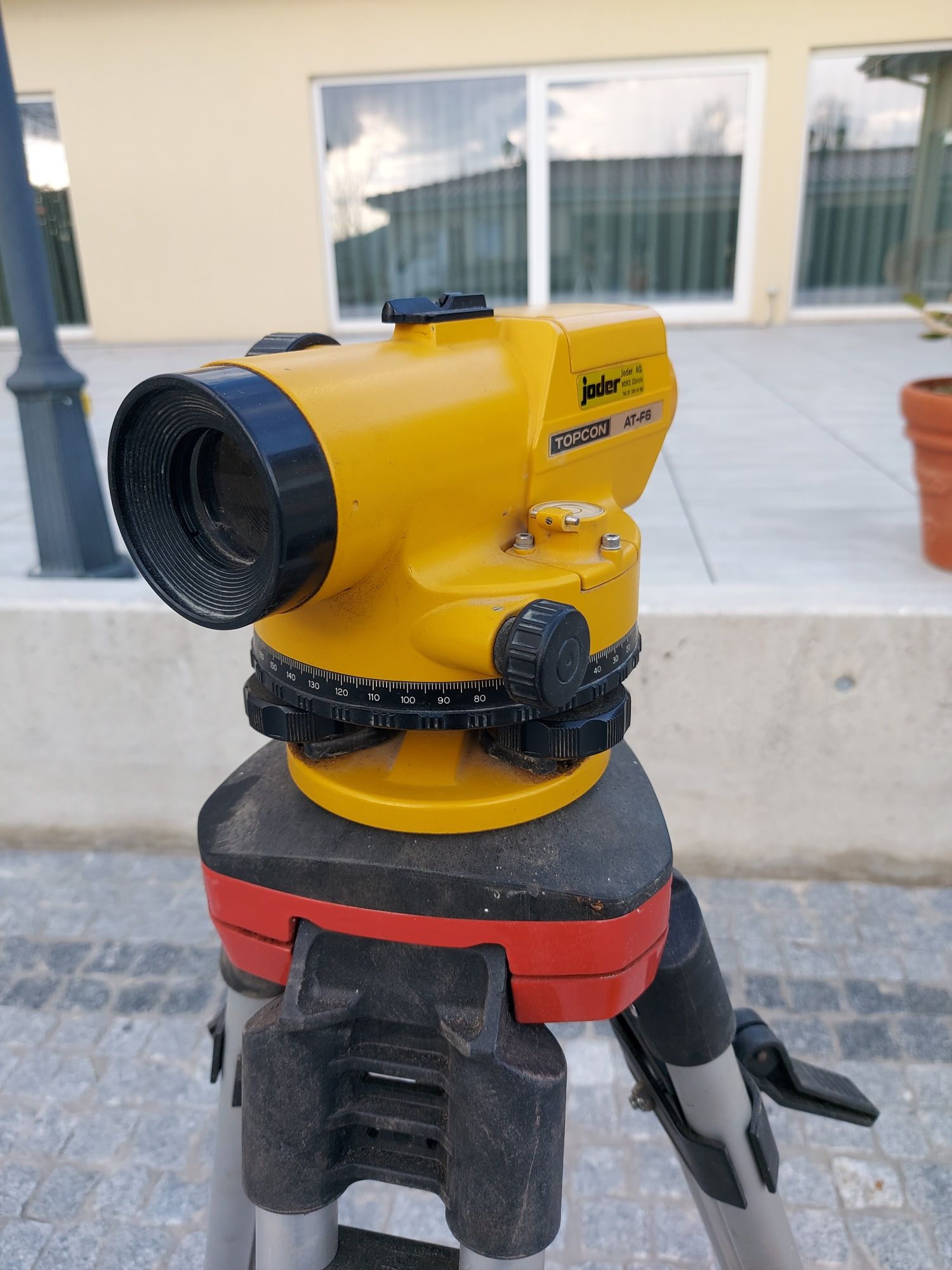 Nivel òptico TopCon