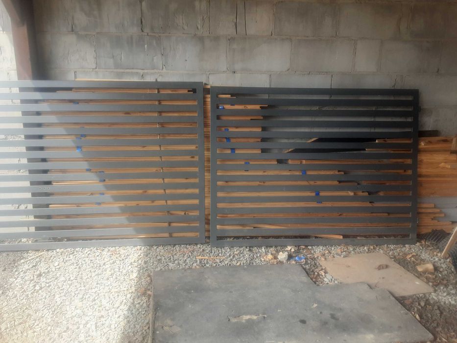 Brama dwuskrzydłowa 4m  szerokość,  1,5m wysoka