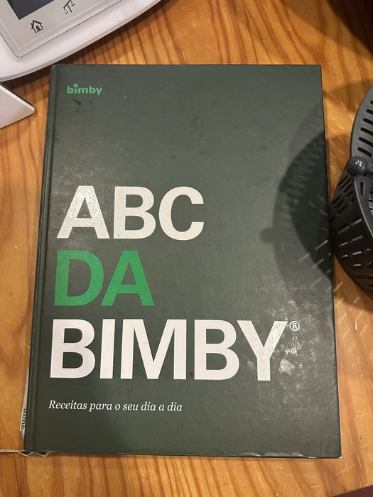 Bimby TM5 com cookidoo, livro ABC e saco de transporte