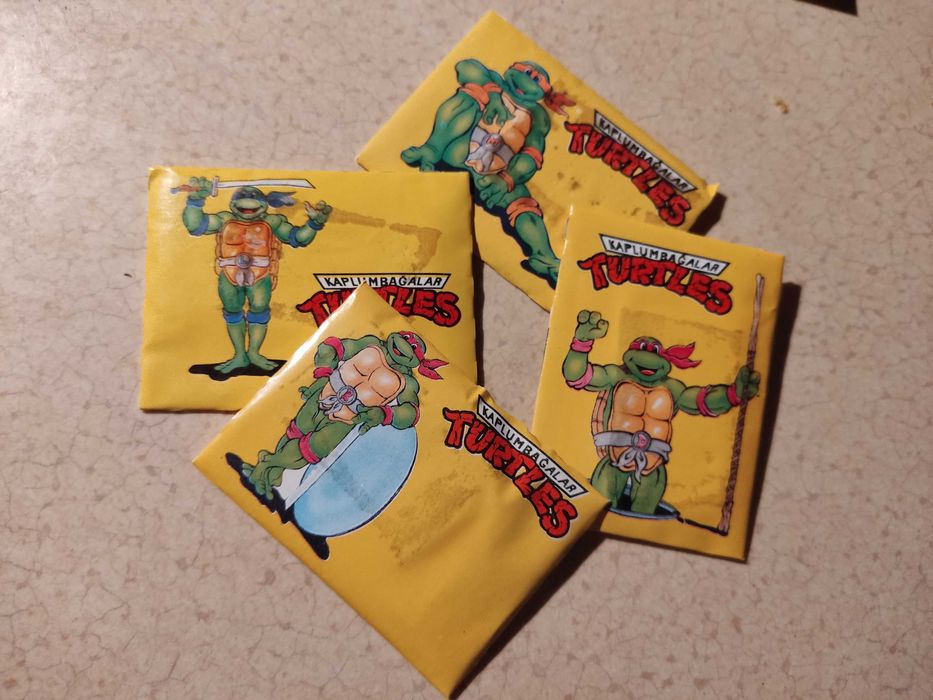 Gumy do żucia Turtles Wojownicze Żółwie Ninja 4szt.Lata 90
