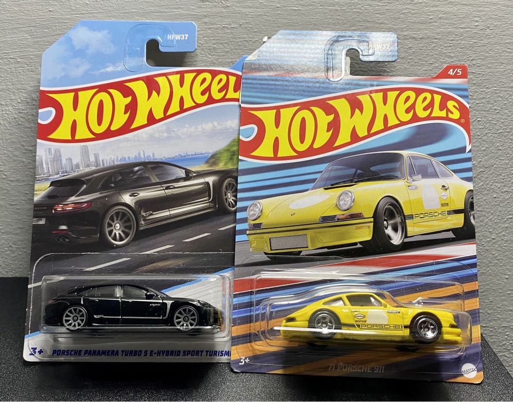 Модель Hot Wheels Porsche 911