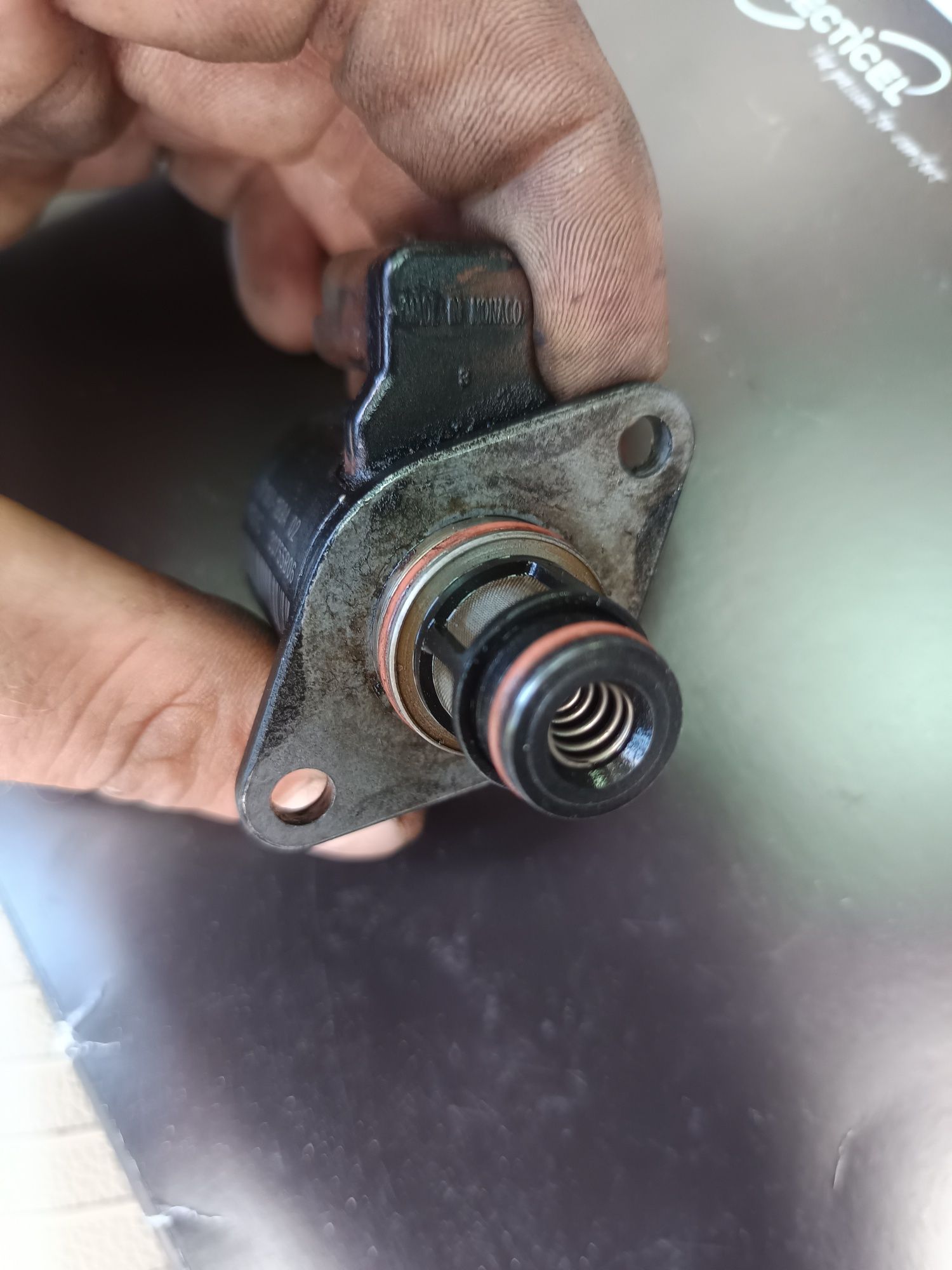 Regulator ciśnienia paliwa Citroen C5 III