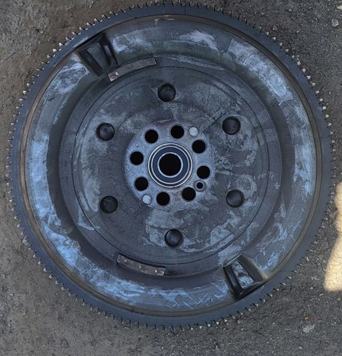 Маховик двомасовий демпферний і зчеплення для Honda CR-V III