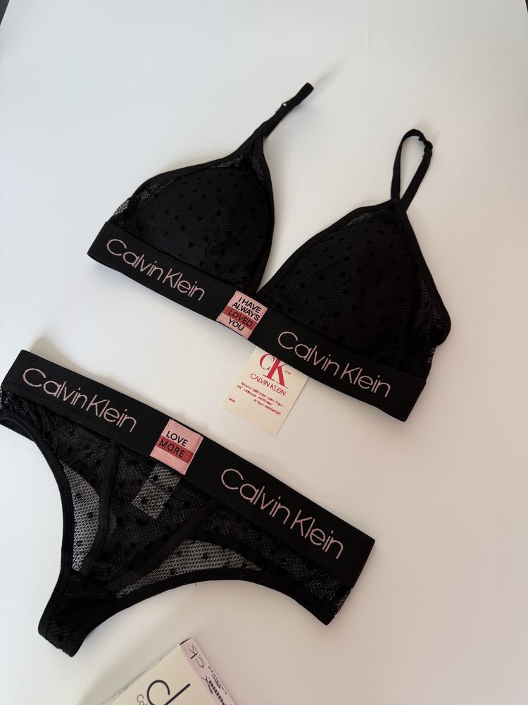 Жіночий комплект білизни calvin klein чорний в сіточку