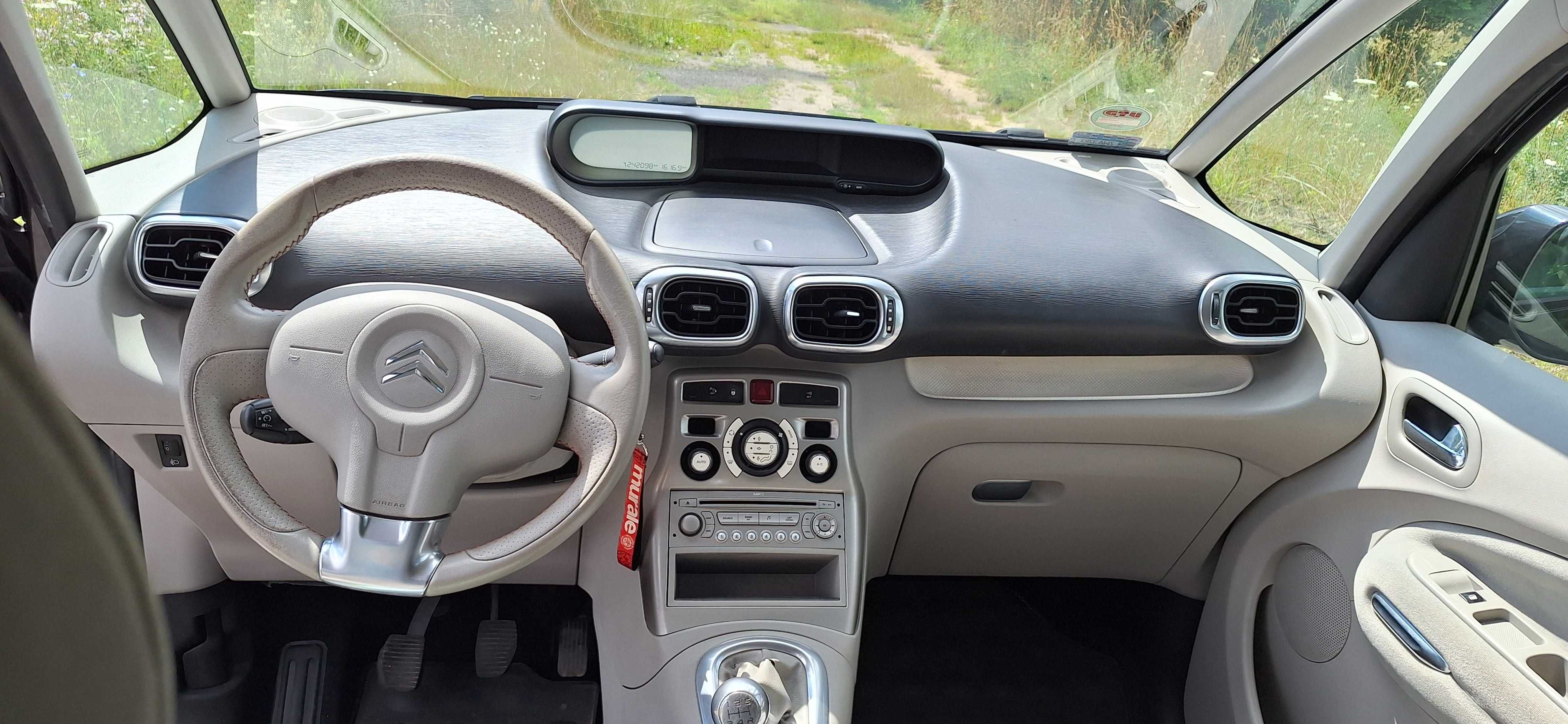 Samochód osobowy Citroen C3 Picasso