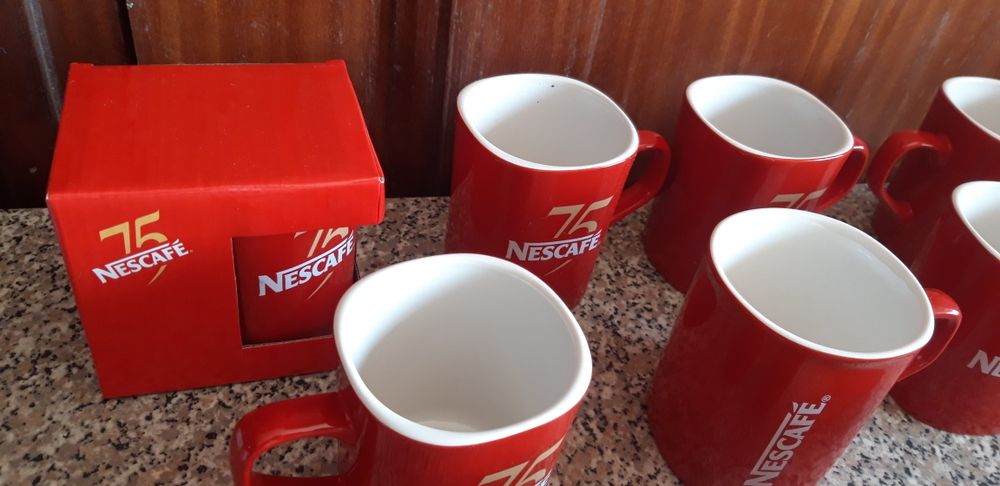 Conjunto de 9 Chávenas Nescafé Comemorativas