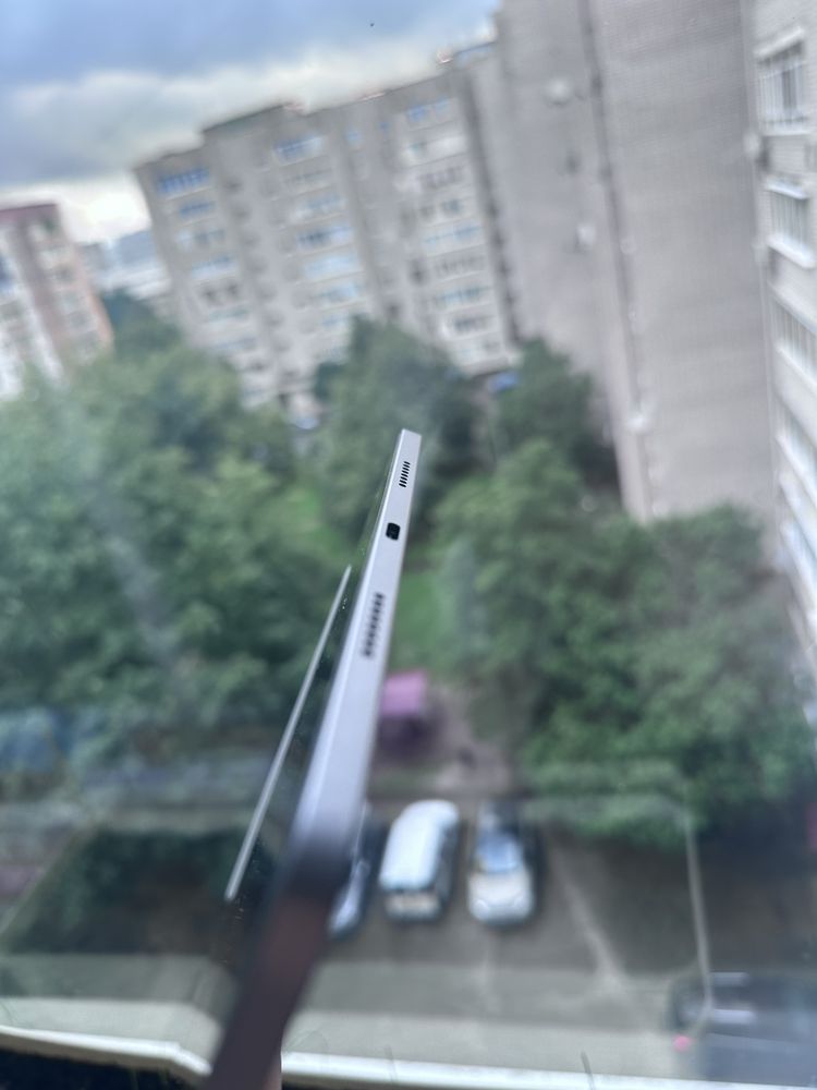 ФУЛ КОМПЛЕКТ Ipad M2 2022 WI FI 128 + Apple Pencil + Magic Keyboard