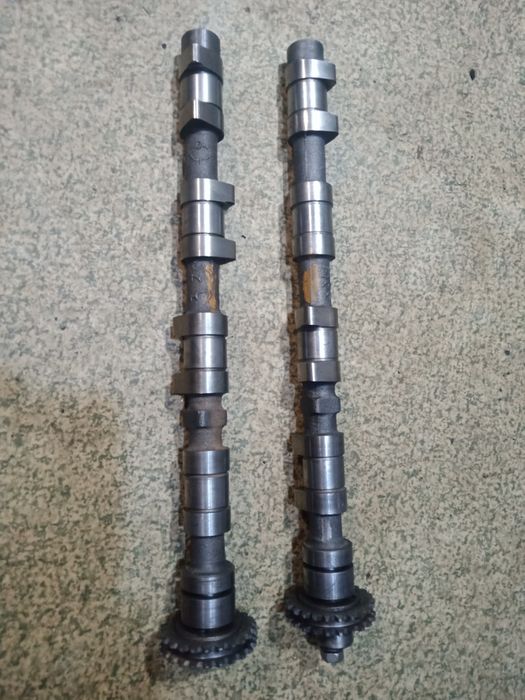 Распредвалы ГБЦ 406 двиг на Газель,Волга,Уаз