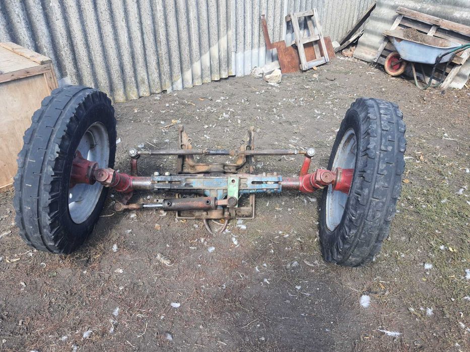 Передня балка мтз 80 в зборі з напіврамою та колесами