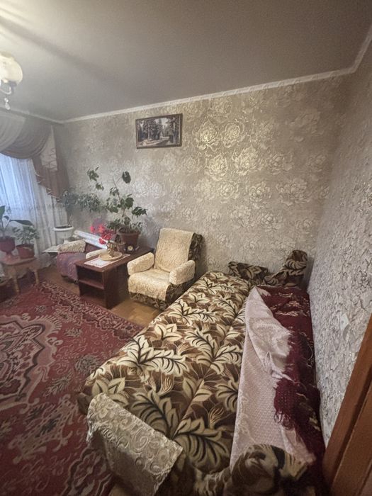 Оренда кімнати в 3 кімнатній квартирі