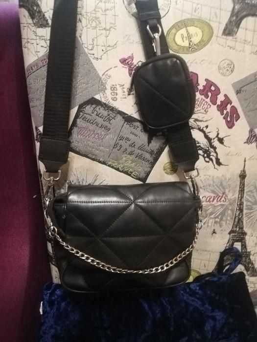 Продам чорну сумку