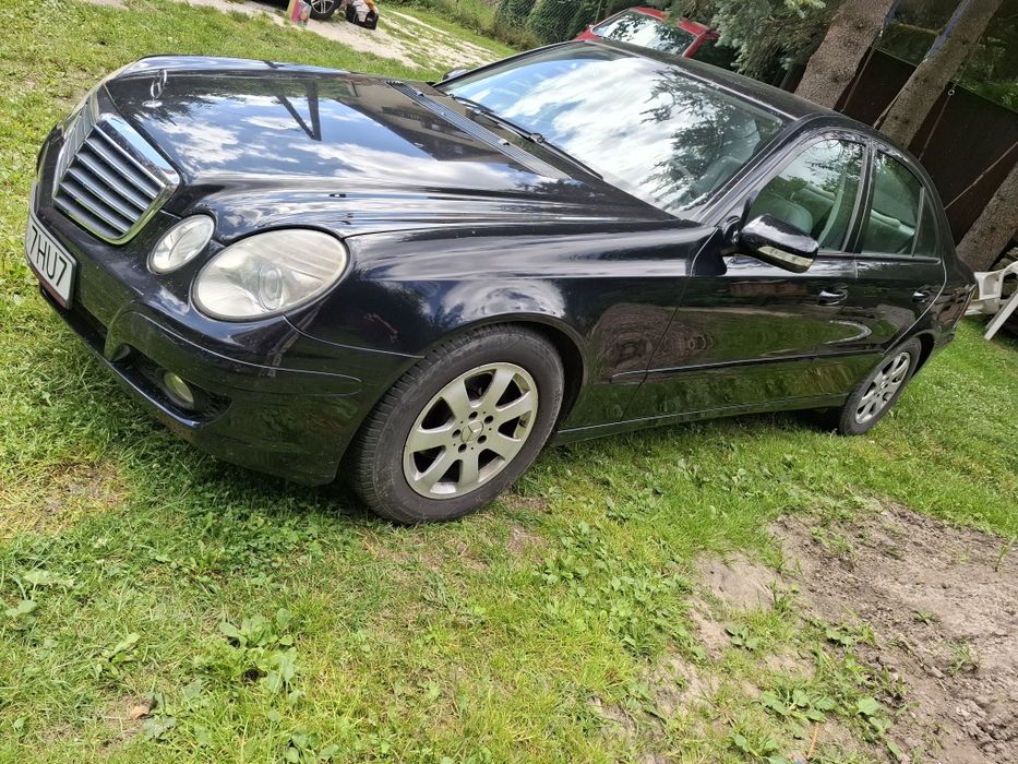 Sprzedam samochód Mercedes-Benz E 200 gaz