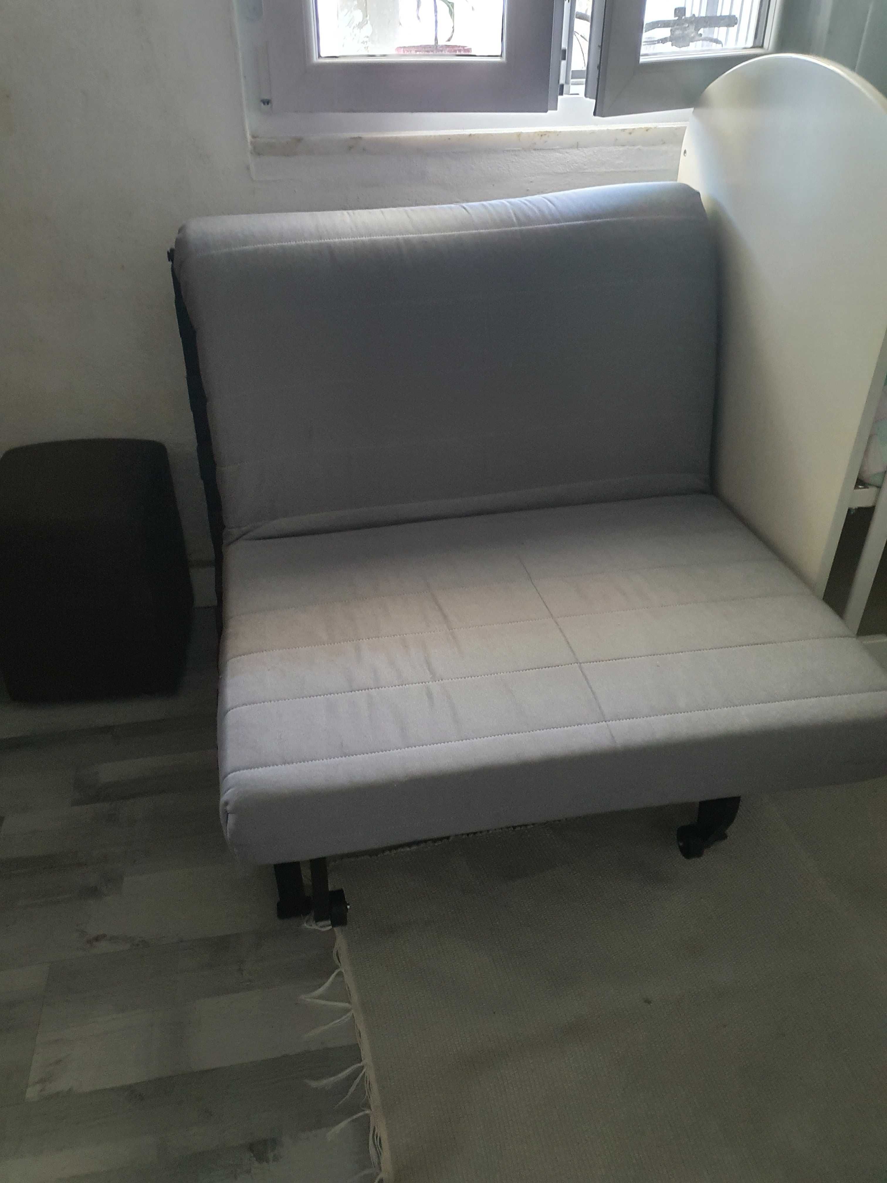 Sofá transformavel em cama solteiro