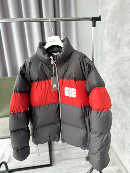 Шикарный пуховик Vetements Оригинал