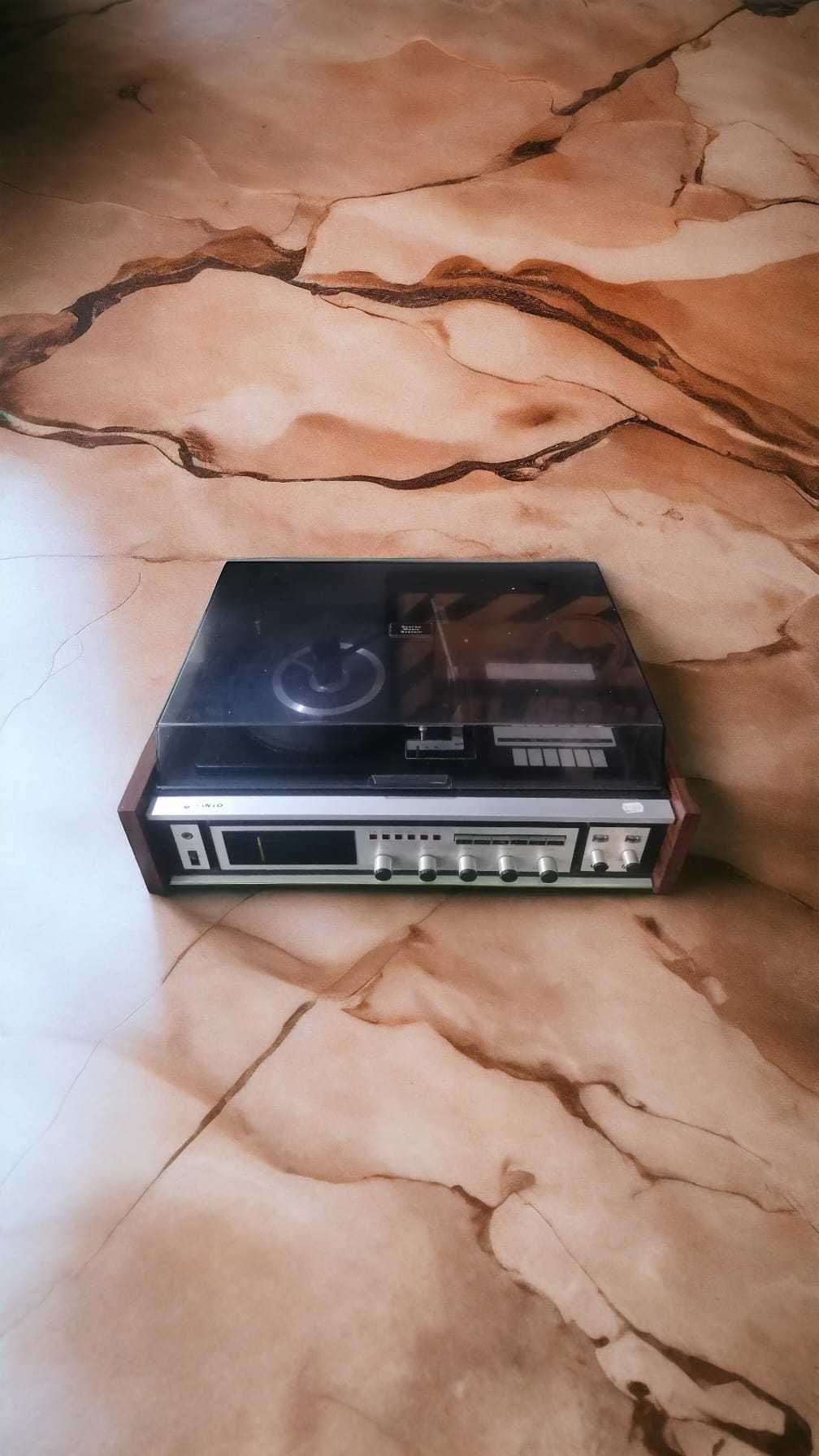 Leitor de Vinil Sanyo como NOVO!!!