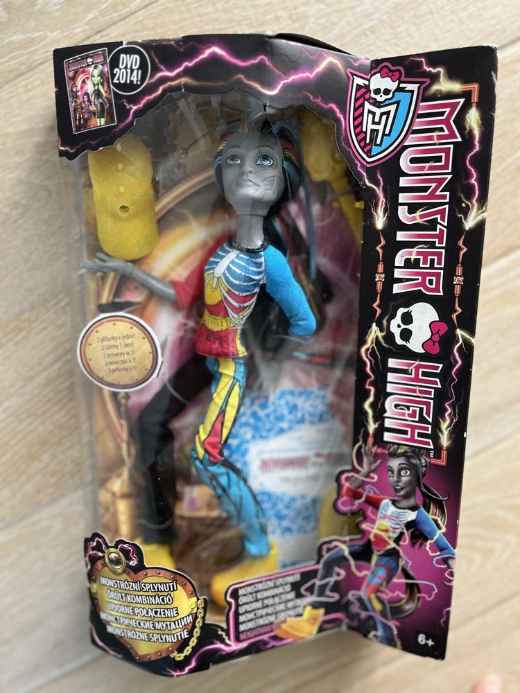 Lalka Neightan Rot Freaky Fusion Monster High NIB