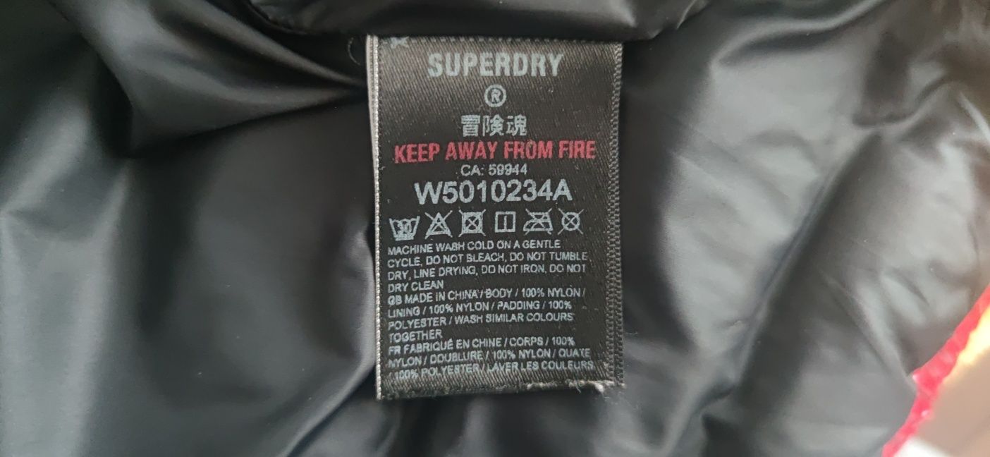 Жіноча куртка пуховик Superdry