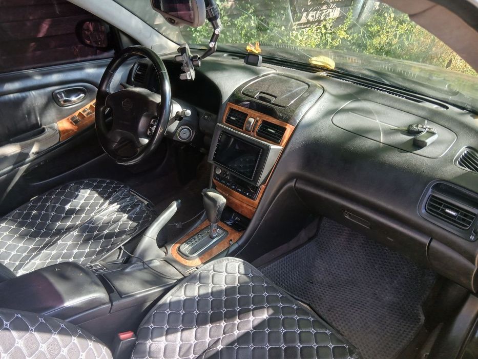 Nissan maxima a33