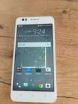 Telefon HTC Desire 825