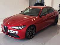 Alfa Romeo Giulia Intensa- 280Km At8 Awd - Etna Red - Od Ręki