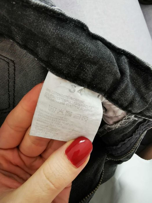 Spodnie jeansowe r. XS