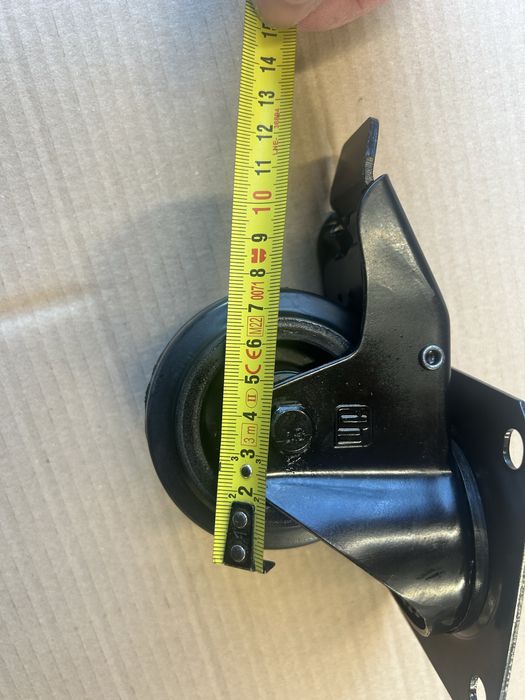 Rolka transportowa z hamulcem