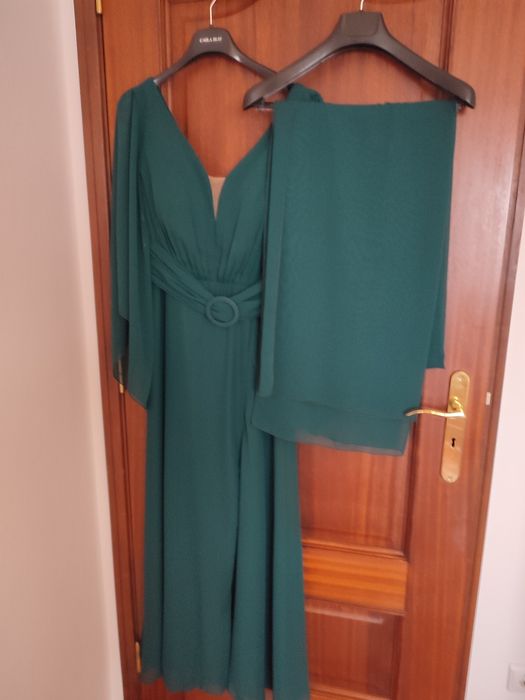 Vendo vestido de cerimónia