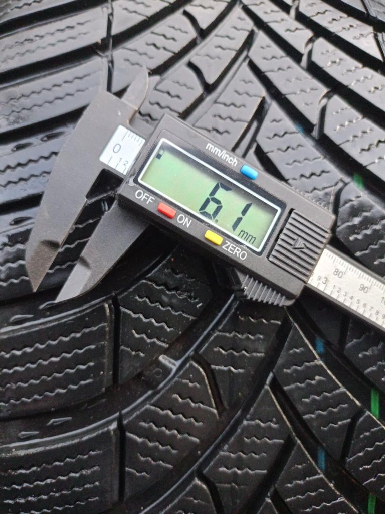 Semperit Speed-Grip 5
225/50 R18