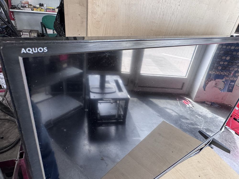 Telewizor TV SHARP 32C B4E harmon cardon AQOS z Pilotem super stan