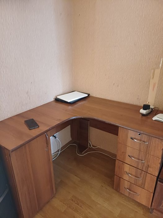 Парта для робіт для уроків/роботи/творчості и т.д.