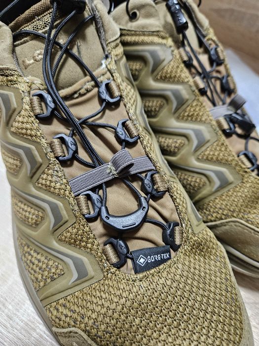 Тактичні кросівки LOWA maddox gore tex