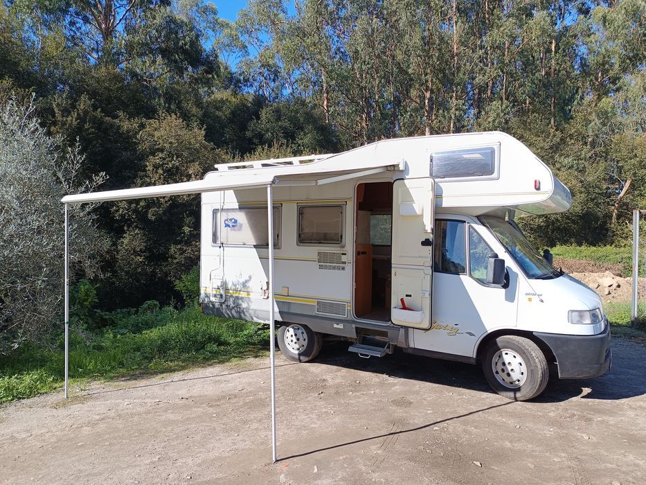 Hymer swing 2.5 TDI 6lugares/dormidas