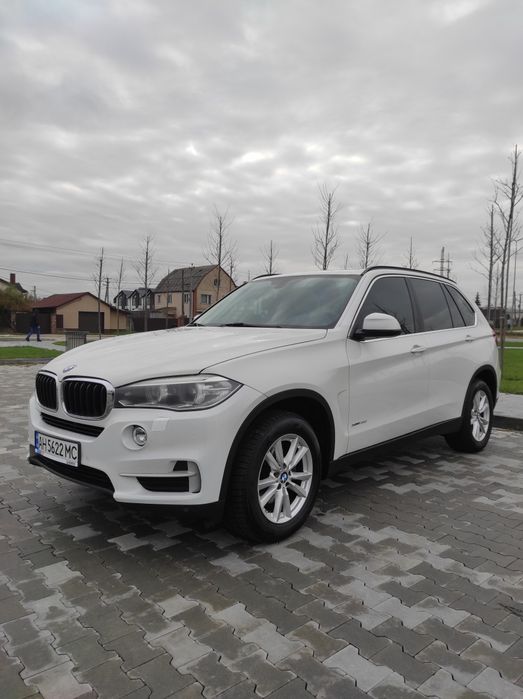 Автомобіль BMW X5