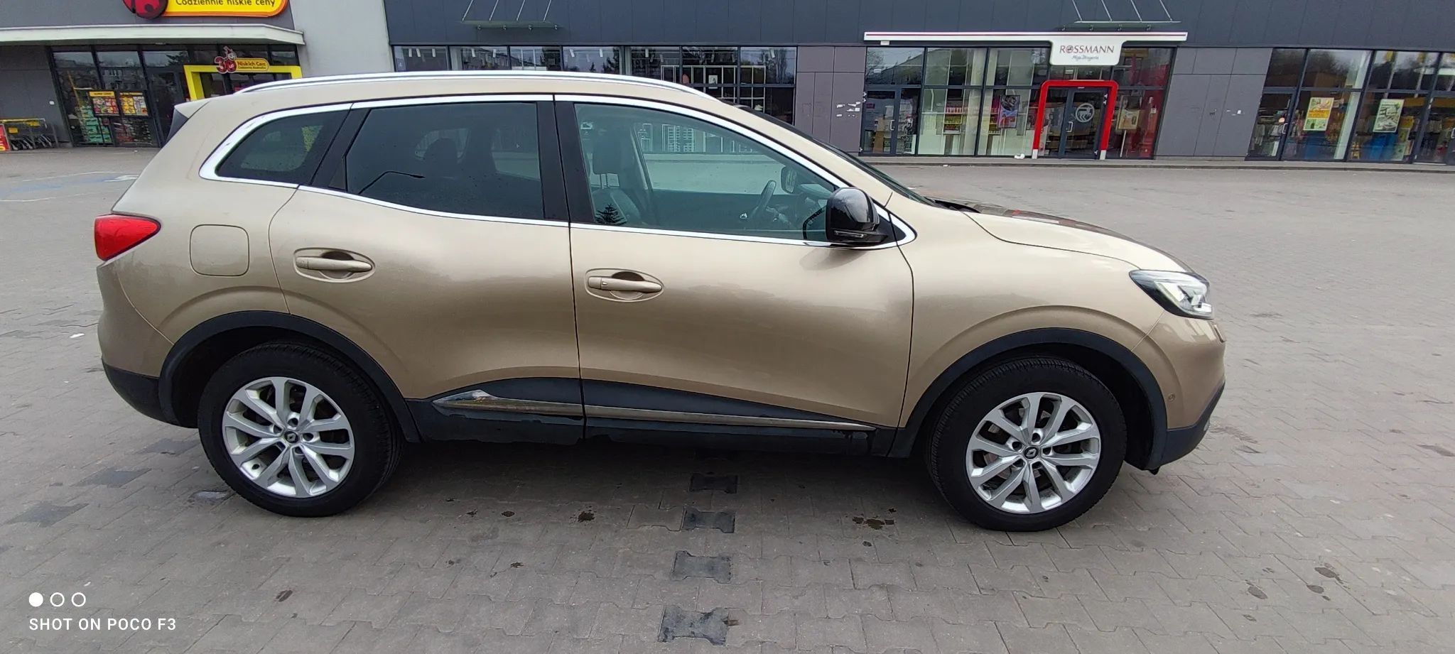 Renault Kadjar 1192 CM3 130 KM,krajowy ,full led,szklany dach,instalacja gazowa