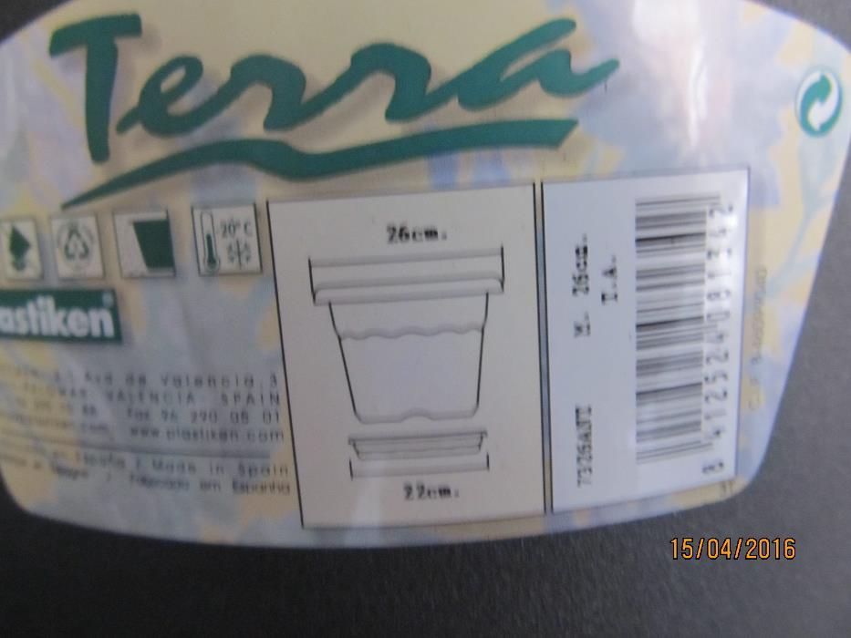 Vendo 1 Vaso de Plástico NOVO Cor Cinza
